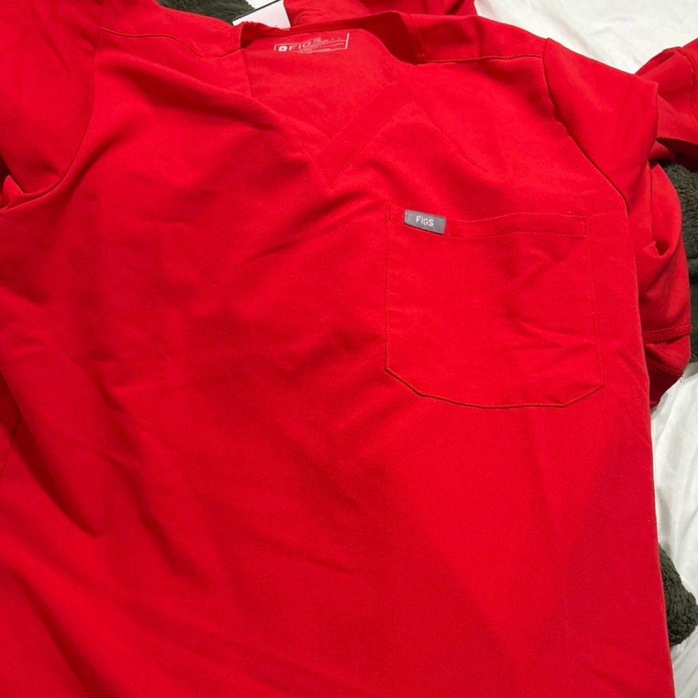 Figs Vivid Red Scrub Top